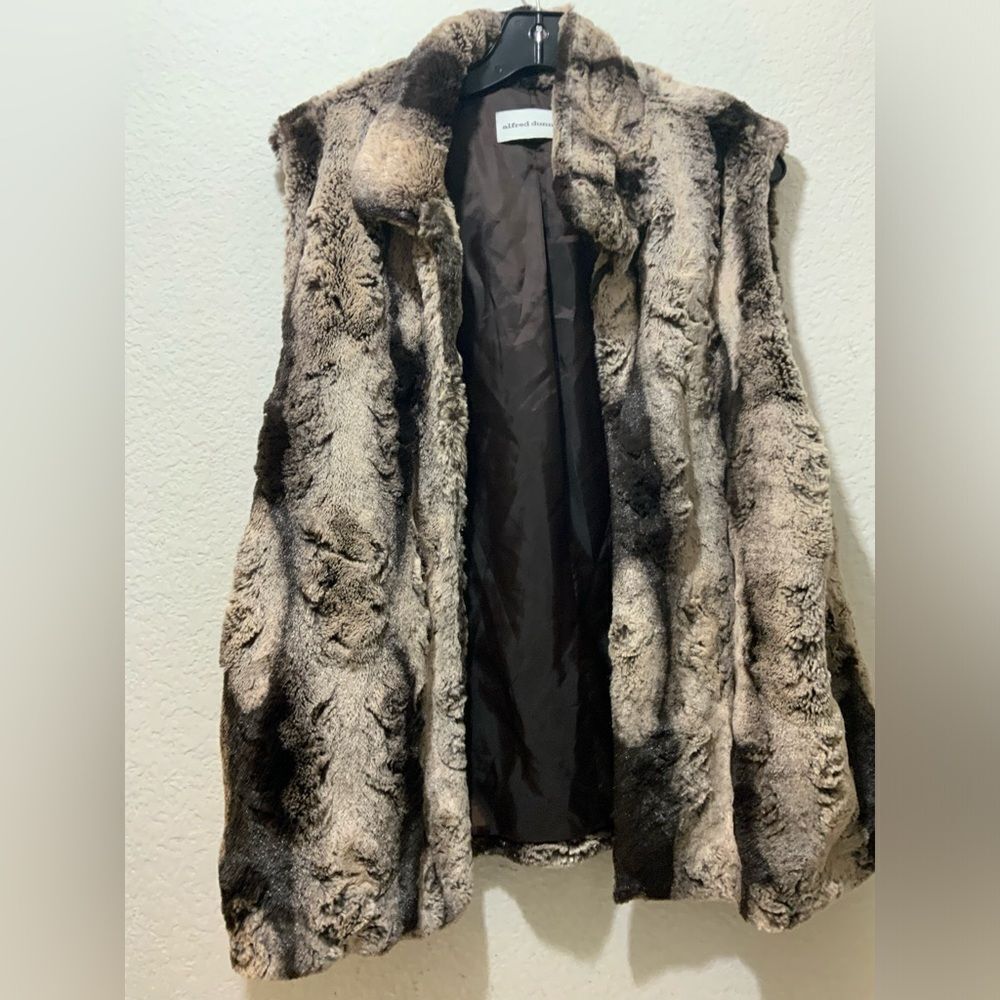 Alfred Dunner Faux Chinchilla Fur Vest size 14